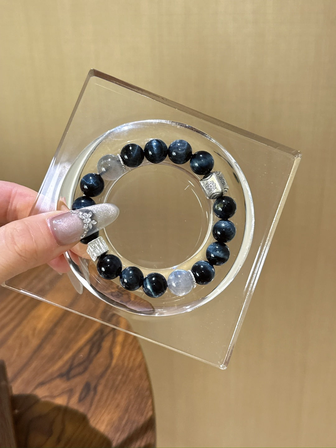 ▫️▪️ Blue tiger eye gray moonlight bracelet